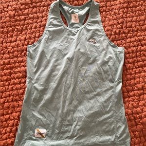 tracksmith twilight tank, small
